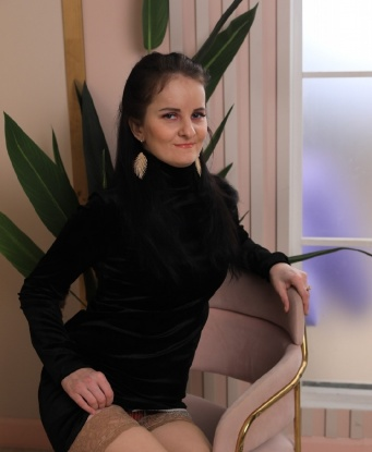 Искусительница с голубыми глазами готова подарить тебе море удовольствия. Для достойных мужчин у меня есть особенные сюрпризы. Звони и убедись сам! 2182, 34 года