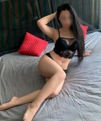 Добрая и отзывчивая девушка здесь для тебя. Готова послушать, понять и утешить. Нежность и страсть в одном флаконе. 3997, 28 лет