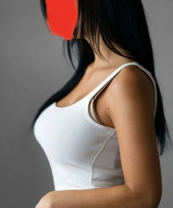 Экспрессивная брюнетка с неиссякаемой страстью приглашает на незабываемый отдых в свою компанию. Я готова исполнить все твои желания и фантазии. Позвони, и мы начнем наше приключение! 7213, 30 лет