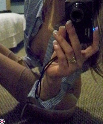 Я знаю, как доставить настоящее удовольствие 💫
Я живу в Москве, в самом сердце столицы, и готова подарить тебе незабываемые моменты страсти и наслаждения 😘
Мои услуги разнообразны и настраиваются под твои желания. Я сделаю все, чтобы ты ощутил нежность и заботу 🌹
Позволь мне показать тебе мир наслаждения и разврата, и я уверена, что отзывы моих клиентов подтвердят мою мастерство 🔥
В моем фотоальбоме ты найдешь только самые соблазнительные и откровенные фото, которые согреют твою фантазию и разожгут огонь страсти внутри тебя 🔥
Не откладывай на потом, позвони мне прямо сейчас и дай себе шанс испытать настоящую блаженство в Москве 🌃 Жду тебя, милый. 💋 9719, 21 год